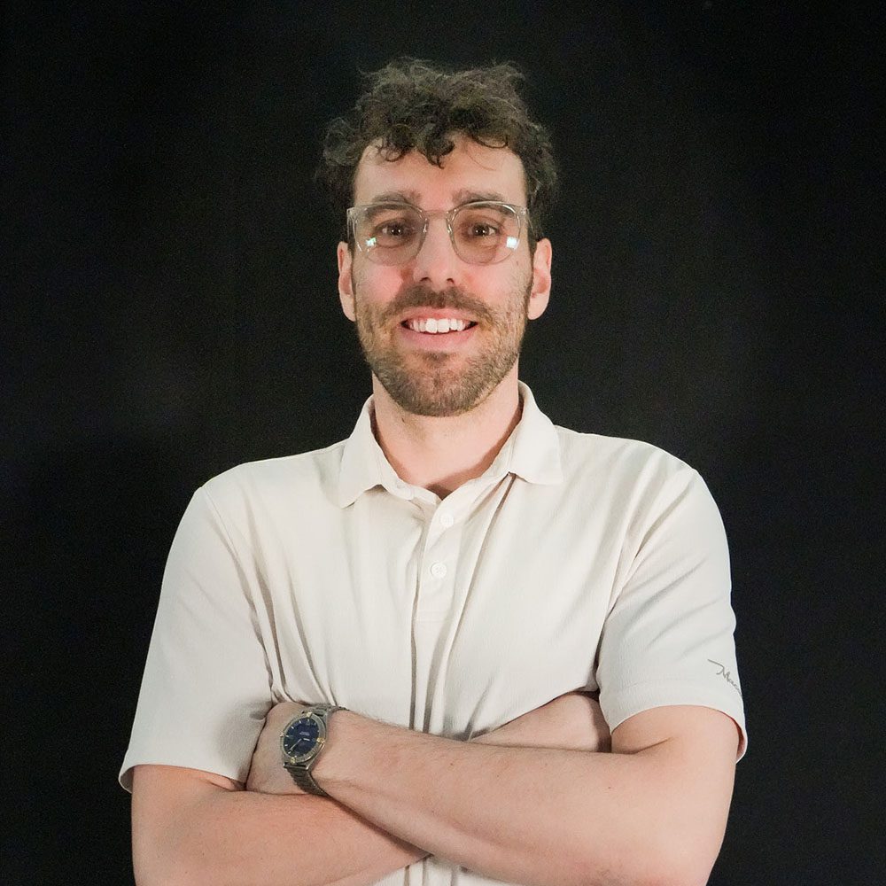 photo showing an HIO employee in a white polo